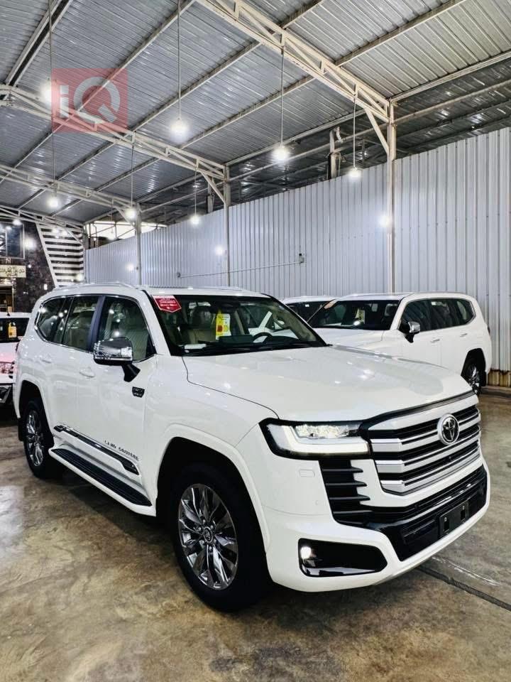 https://cdn.iqcars.ioimage_picker_B7576C9D-D33D-403F-9F0F-2EB5B3A6A1D9-7234-000002EF1969B9F6_out.jpg